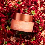 CLARINS Extra Firming Day Cream Spf 15  All Skin Types 50ml - Image 5