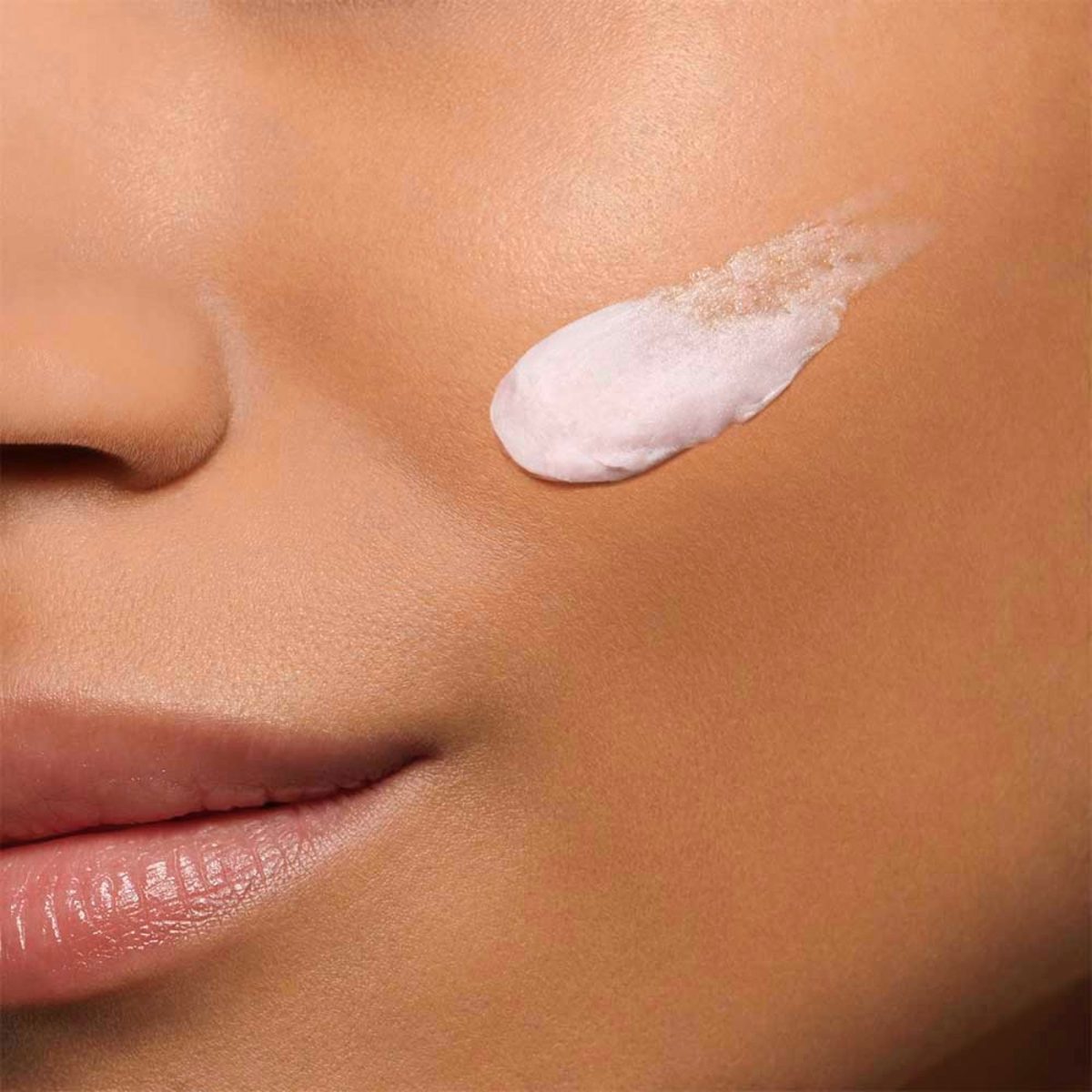 My Clarins PORE-LESS Blur and Matte Stick - Image 4